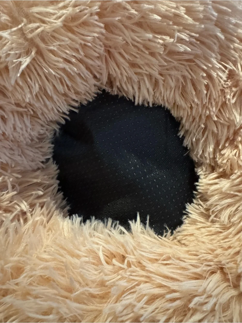 Round Plush Pet Bed for Dogs & Cats